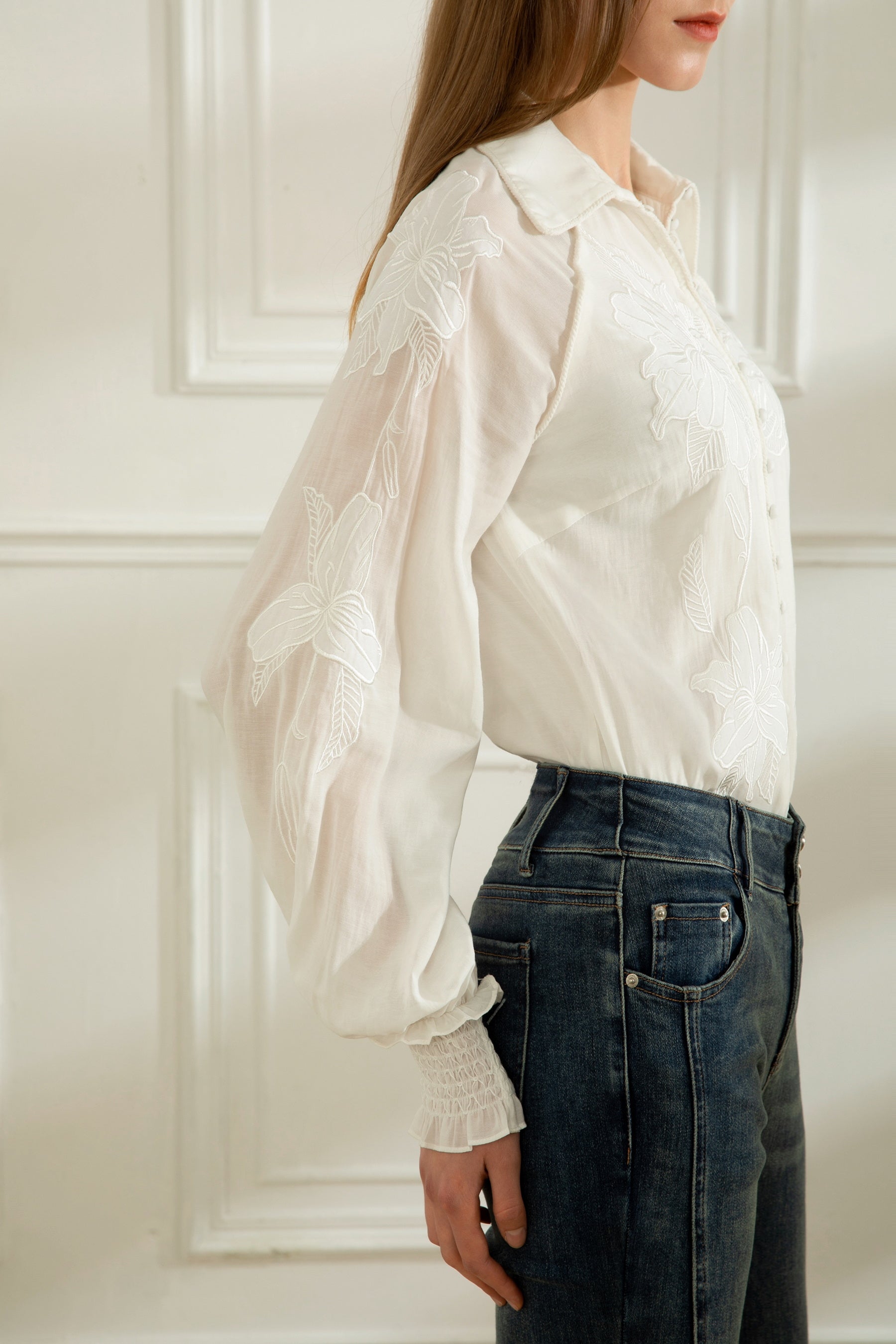 GDS Camille Blouse | White BLOUSES autumn-winter AW 23 BLOUSES BRUNCH CASUAL Catch GDS L M S SALE 40 % WHITE WORK XL XS